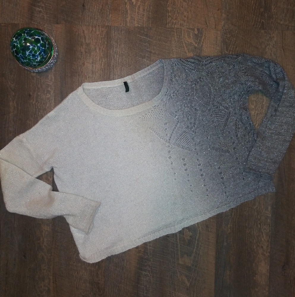 UNITED COLORS OF BENETTON OMBRE CROP SWEATER - Picture 2 of 8